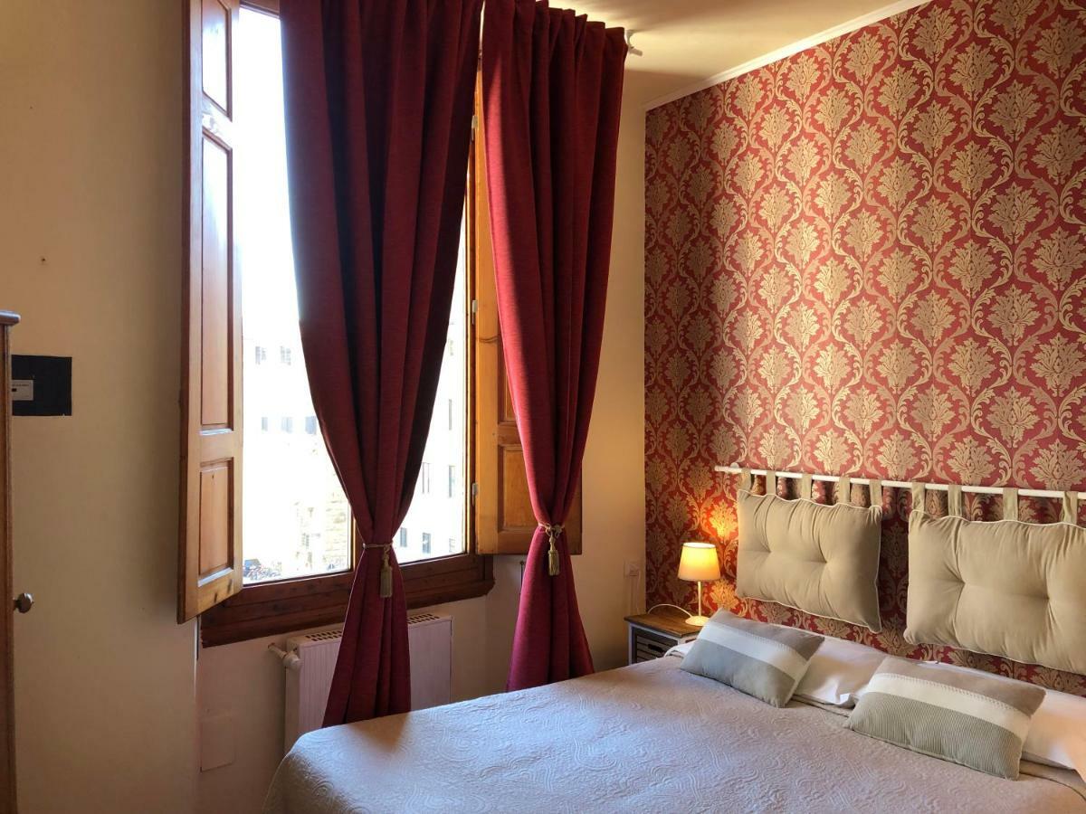 Locanda San Giovanni ฟลอเรนซ์ ภายนอก รูปภาพ