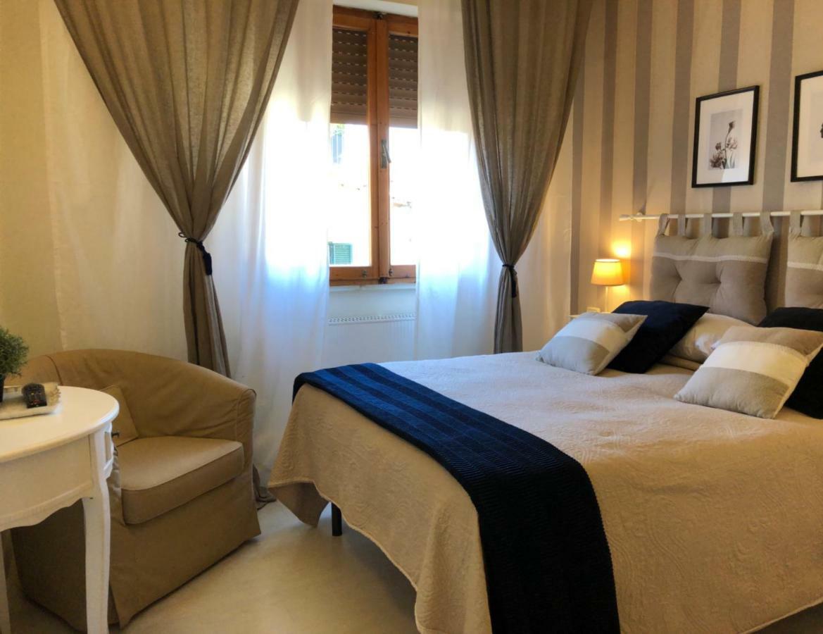 Locanda San Giovanni ฟลอเรนซ์ ภายนอก รูปภาพ